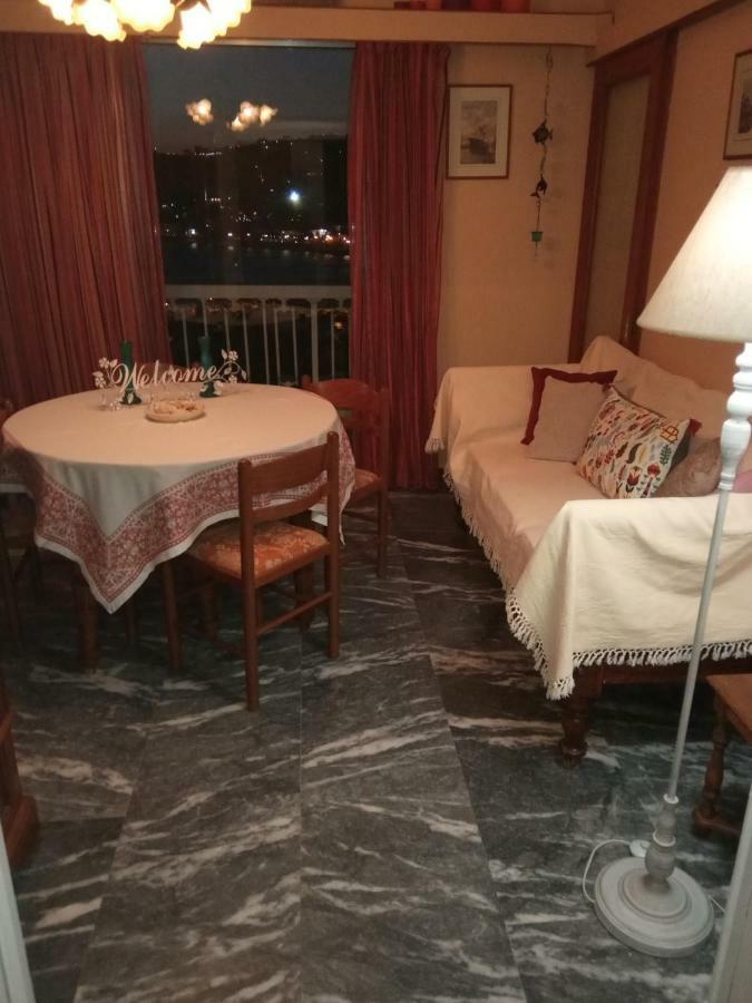 Elena'S Apartments Batsíon Zewnętrze zdjęcie